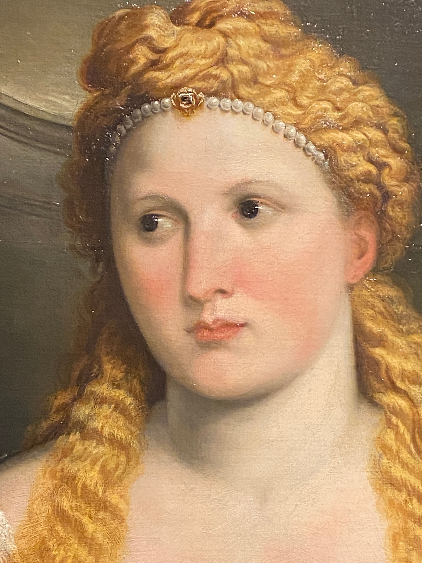 Paris Bordon (Treviso, 1500 – Venezia, 1571) “Ritratto di giovane donna” 1545 – 1550 circa, olio su tela, cm 102x81, Kunthistorisches Museum di Vienna.